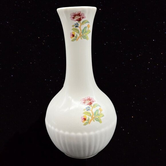 Wicklow Vale Ireland Porcelain Vase Bird And Original Sticker Butterfly 6”T 1.5” - Picture 6 of 8